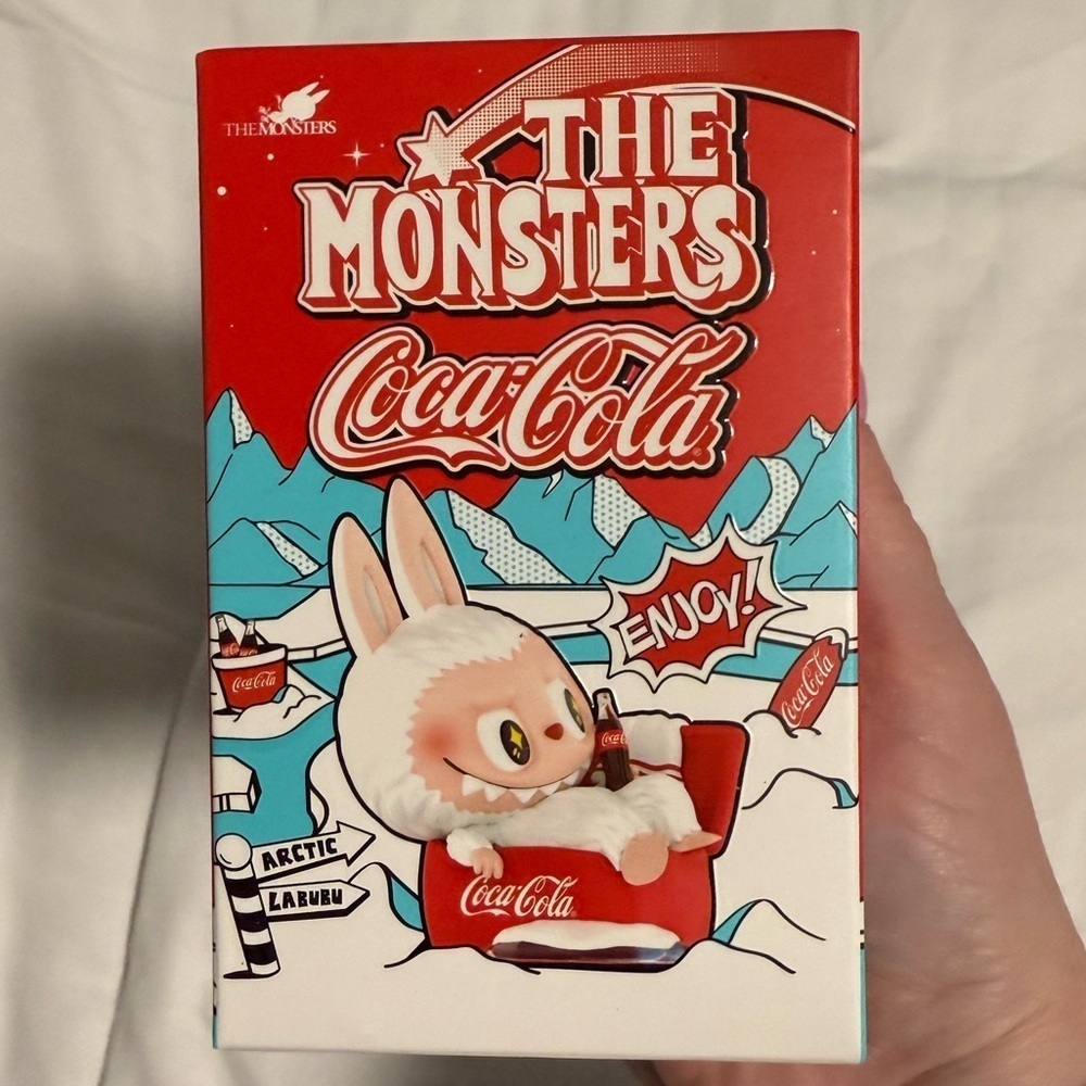 POP MART Authentic Coca-Cola Series Blind Box Figurine! Limited Edition ❤️
